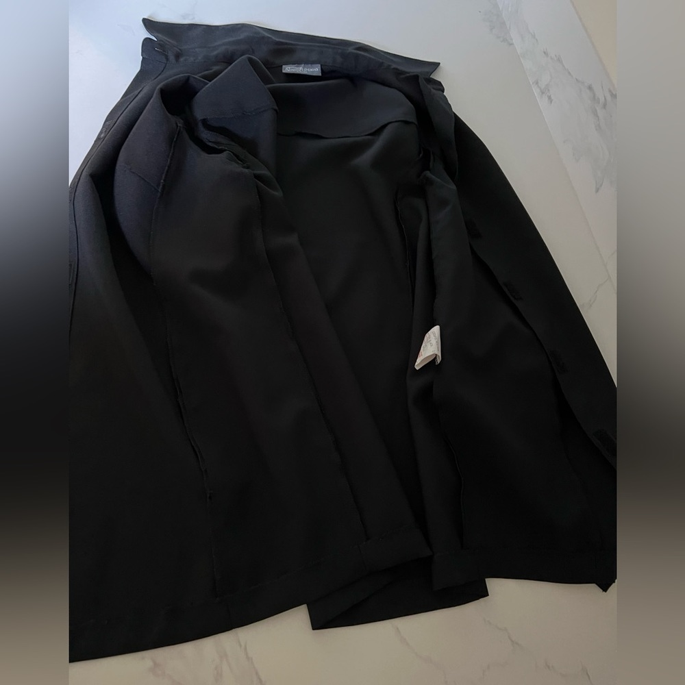 Thyme Maternity black jacket - Picture 10 of 11